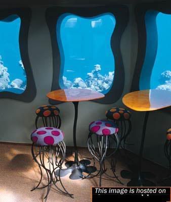 underwater05jc1.jpg