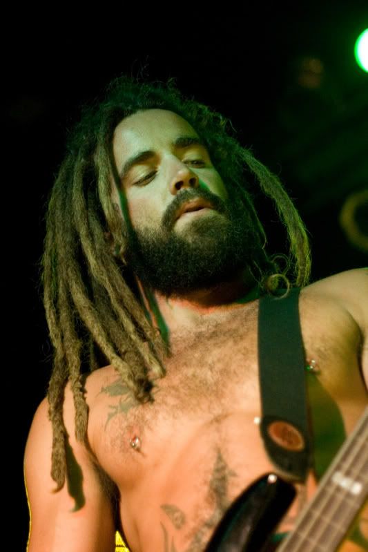 IMAGE: http://i139.photobucket.com/albums/q285/0110x011/Hudson%20Theater%205%2015%2007/Burden%20of%20Guilt/_MG_5922.jpg