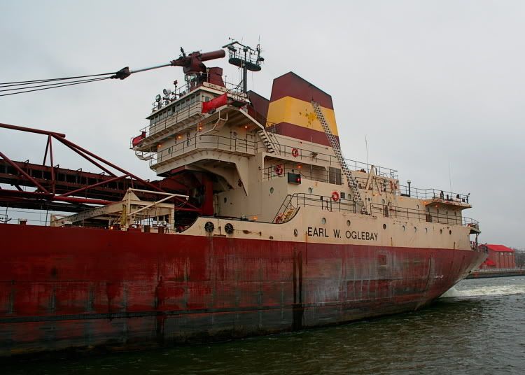 IMAGE: http://i139.photobucket.com/albums/q287/BB_Michigan/Great%20Lakes/IMG_0465.jpg