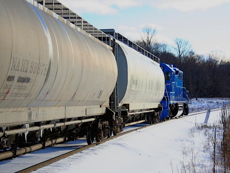 IMAGE: http://i139.photobucket.com/albums/q287/BB_Michigan/Trains/IMG_0605.jpg