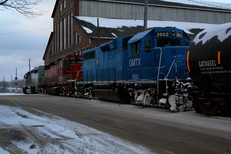 IMAGE: http://i139.photobucket.com/albums/q287/BB_Michigan/Trains/IMG_2648.jpg