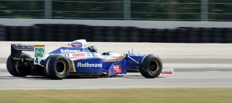 IMAGE: http://i139.photobucket.com/albums/q290/pureadrenalin9019/Camera%20Awesome%20Photos/preview_image_2_45205852x.jpg