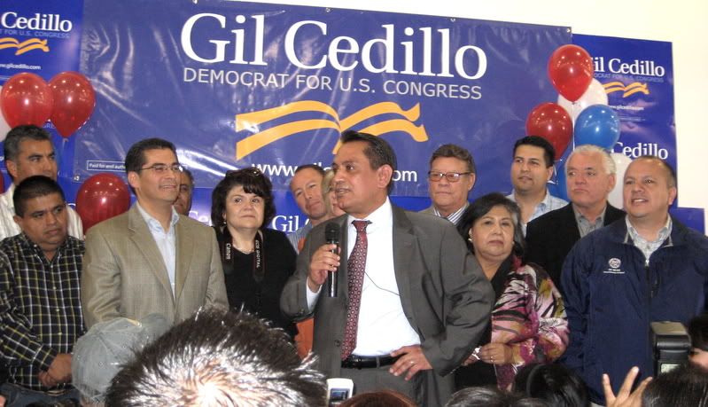Gil Cedillo