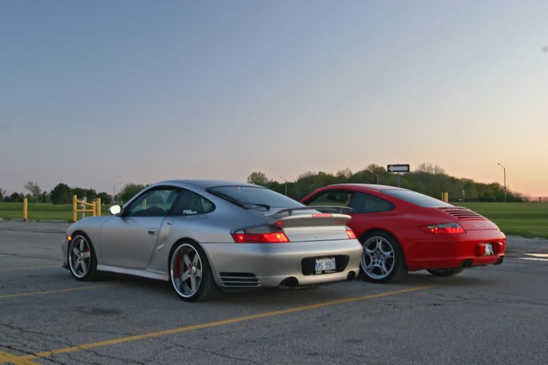 http://i139.photobucket.com/albums/q300/amszstore/996%20Phot%20Shoot%202009/Porsche996TT-AMS42.jpg