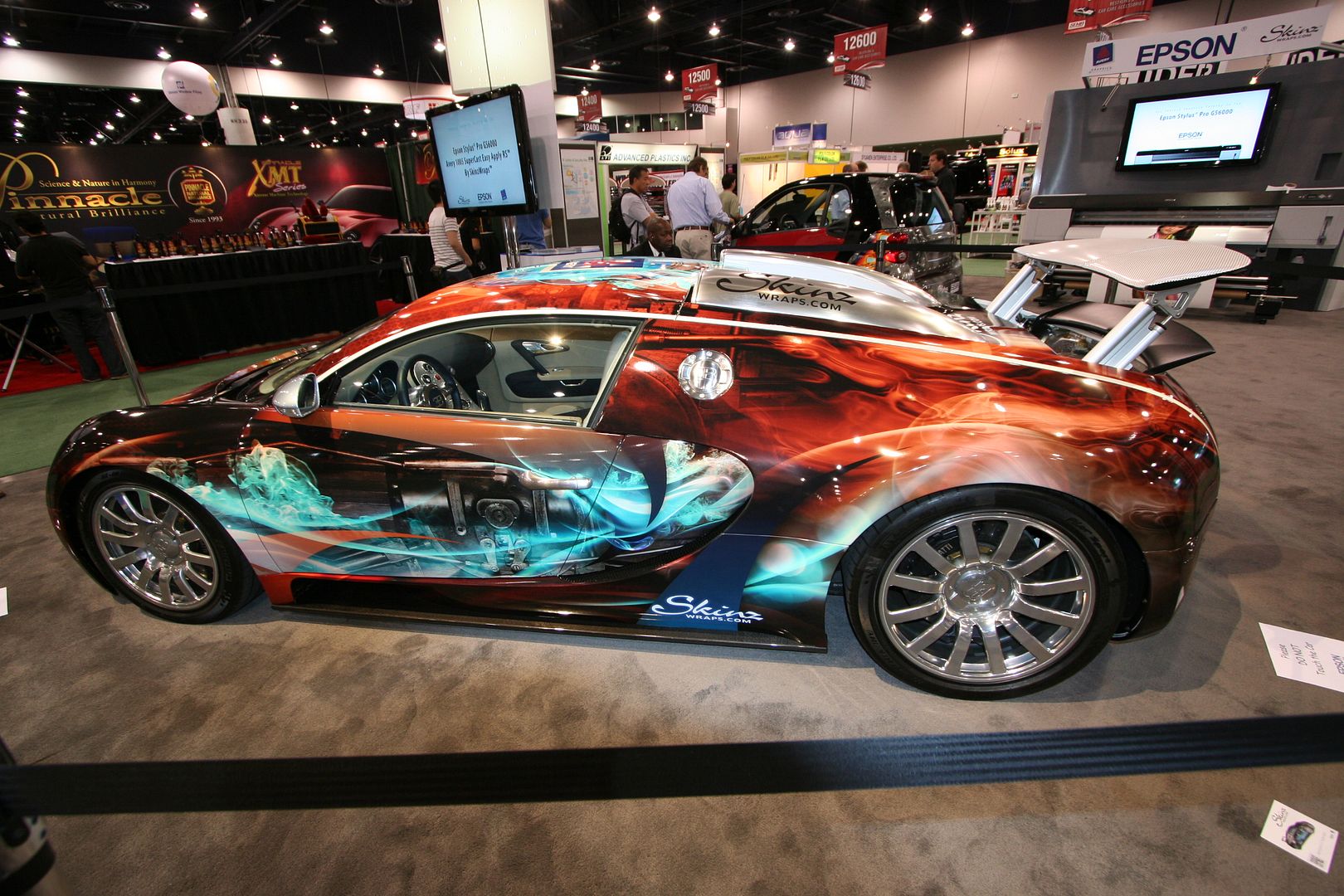 http://i139.photobucket.com/albums/q300/amszstore/SEMA%202010%20RAMONE/IMG_0030-1.jpg