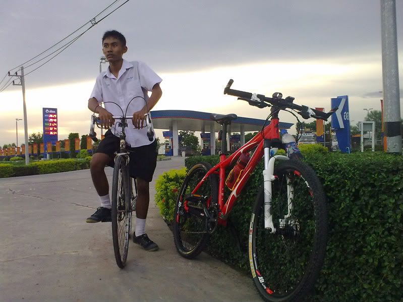 ใน Es Group ใคร ปั่น จักยาน Mountainbike บ้างครับ