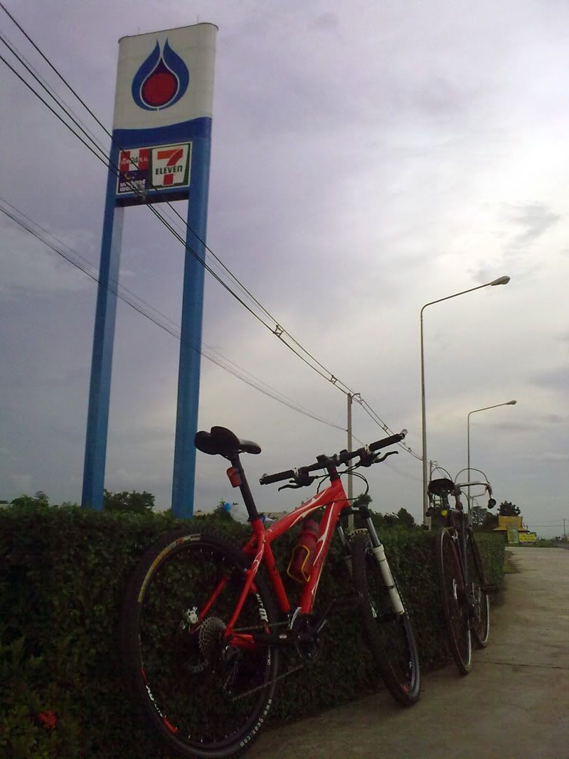 ใน Es Group ใคร ปั่น จักยาน Mountainbike บ้างครับ