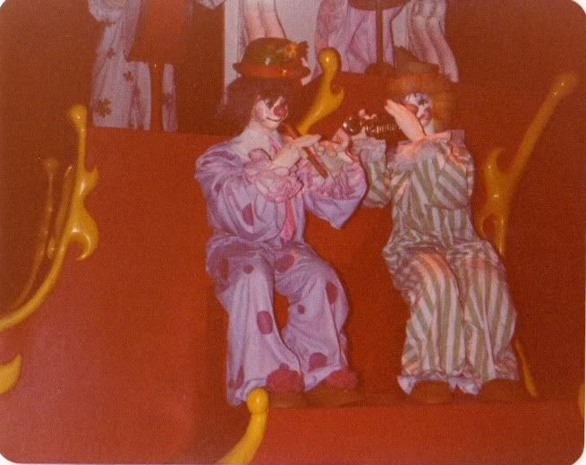 clowns.jpg