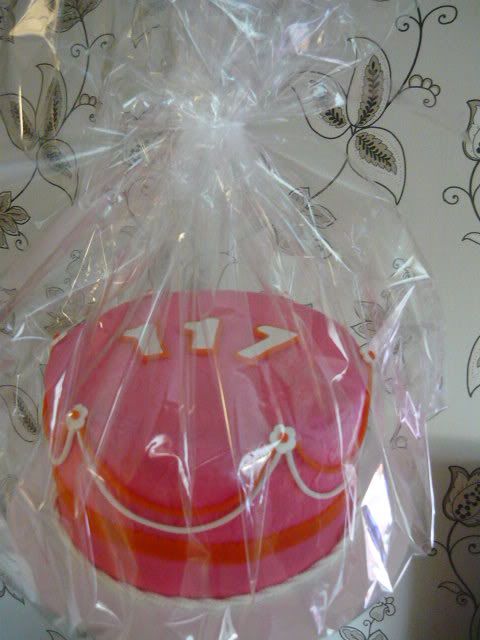 http://i139.photobucket.com/albums/q306/sandra_van_overeem/P1050581.jpg?t=1285091530