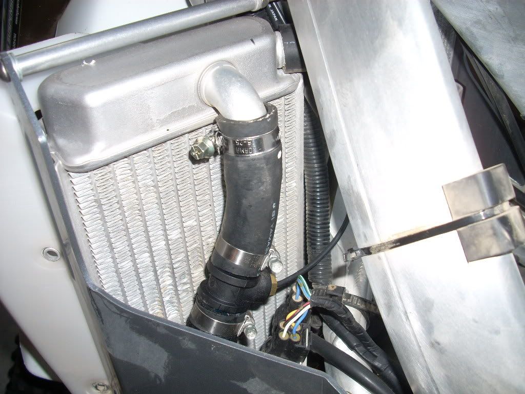 How to install Trail Tech Vapor Computer. CRF