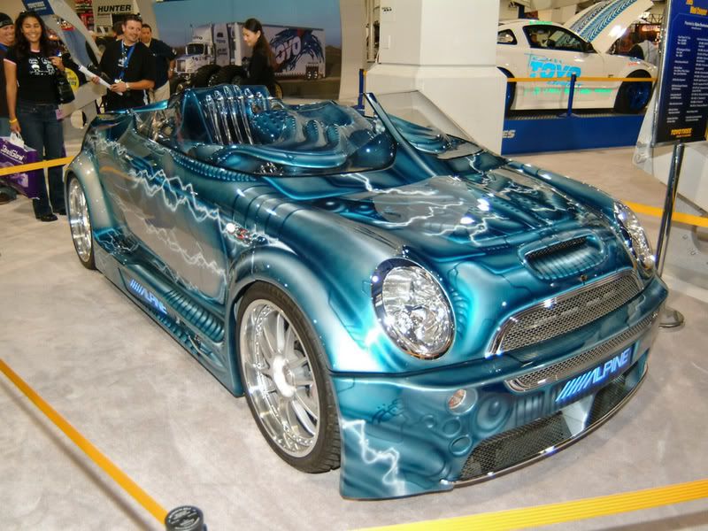 [Bild: 2004-Alpine-Mini-SEMA-1024x768.jpg]