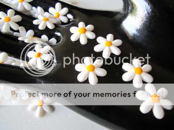 40Pcs White DAISY Resin Flower Flatback beads cabochons Lot scrapbook 